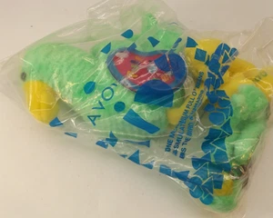 VINTAGE 2000 AVON FULL O' BEANS MARCH BIRTHSTONE BIRD PLUSH & KEYCHAIN  - Picture 1 of 1