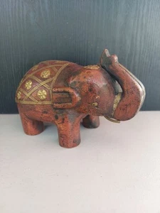 Vintage Pier 1 Hand Carved Wooden Elephant/Raised Trunk Made in India 7" - Picture 1 of 11