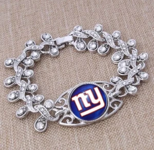 Neu Fußball Armband Bettelverschluss Armband Tibetisches Silber Strass - Bild 1 von 3