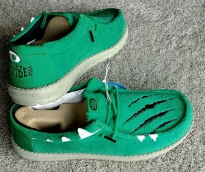 Hey Dude Men Size 10 Wally Monster Feet Fuzzy Spooky Szn Eyes Slip On Shoe Green - Picture 1 of 5