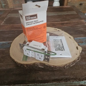 Interruptor de circuito de falla a tierra Master Electrician blanco 15A 125V CA caja abierta - Imagen 1 de 24
