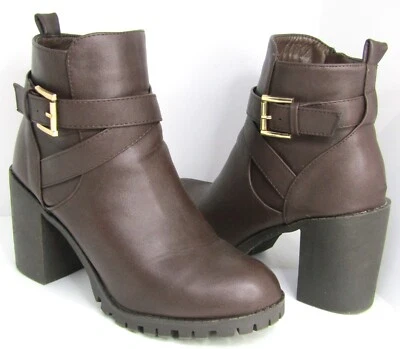 Botas TopModa femininas de couro sintético marrom com zíper lateral 2 1/2" salto bloco tamanho  - Imagem 1 de 4