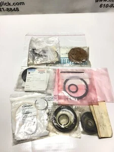 Kommode/Blumenserve VERSCHIEDENES Konvolut O Ringe/Beschläge (verschiedenes Lot) - Bild 1 von 6