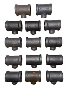 (Qty 14) 3/4 X 1/4 TEE Black Pipe Iron Reducing Tee Class 150 - Picture 1 of 9