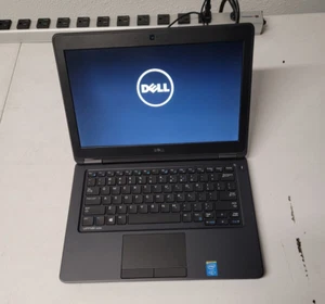 Dell Latitude E5250 Laptop - Picture 1 of 7