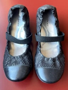 DKNY Womens  Size 6.5 Black  Snakeskin Slip On 1.5" Wedge Heels. Dancing shoes - Picture 1 of 12