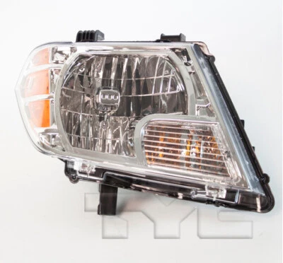 Farol de halogênio do lado direito do passageiro TYC para modelos Nissan Frontier 2009-2018 - Imagem 1 de 3
