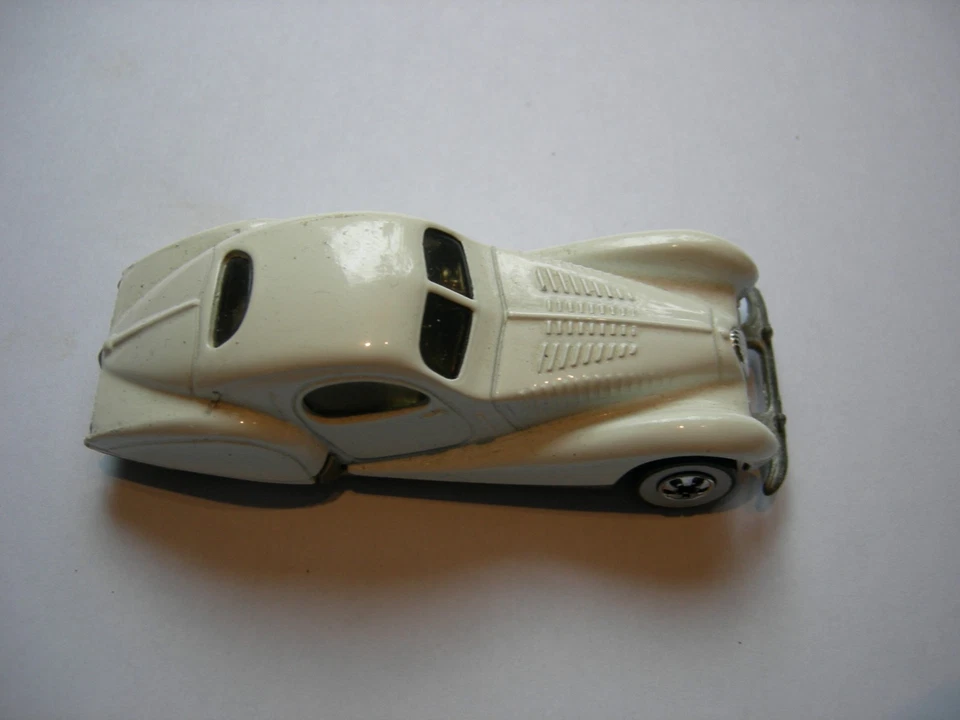 Hot Wheels TALBOT-LAGO 1987 weiß Spider - neuwertig unbespielt - Bild 1 von 3