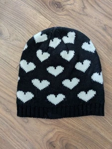 Brand New New Look Black & White Heart Print Beanie - Picture 1 of 1