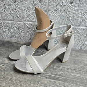 Bandolino Bdarmory Women's Ankle Strap Sandal Silver Size 8M Shoes New - Picture 1 of 11