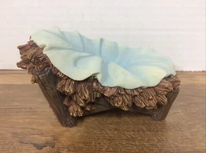 Kirkland Creche de Noel Ersatzkrippe 915661 Krippe 4,5”x3” - Bild 1 von 3