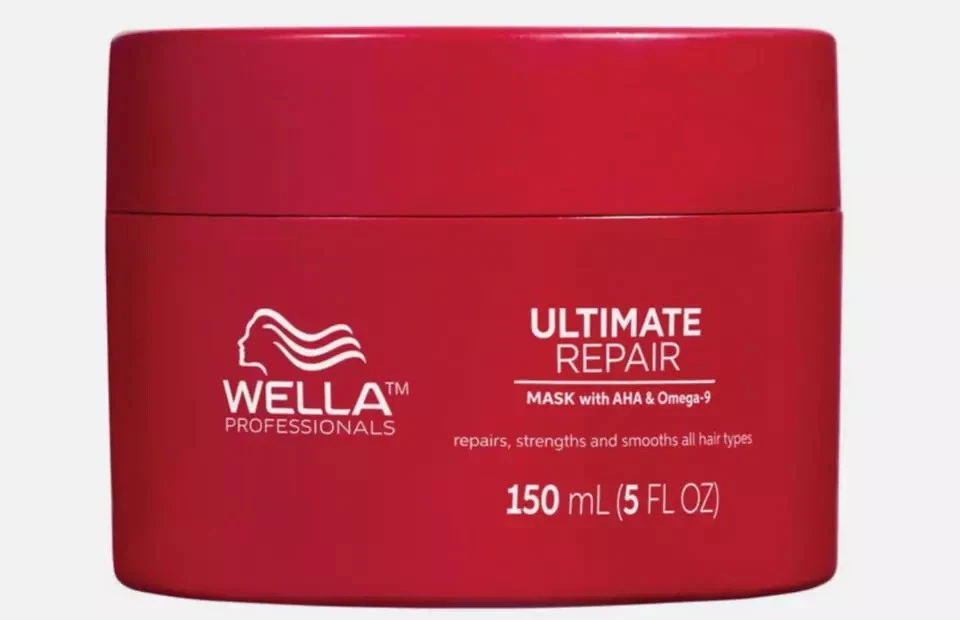 Mascarilla Wella Professionals ULTIMATE REPAIR 5,07 OZ más fácil desenredar en cabello mojado Foto 1 de 1