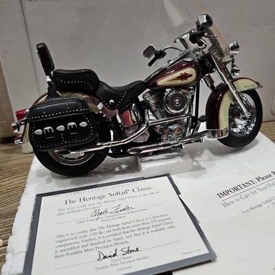 Franklin Mint Harley Davidson Motorcycle The Softail Classic Die-Cast 1:10 Model - Image 1 of 4