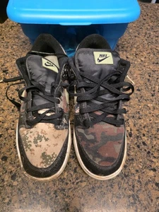 US10 NIKE Dunk Low SE NEGRO MULTI CAMUFLAJE DH0957 001 2021 Zapatillas Usadas Para Hombre Japón - Imagen 1 de 8