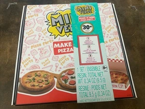 MGA's Miniverse Make It Mini Pizza Party Sunny Bros Pizza - NEW In Box - Picture 1 of 5
