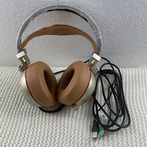 Auriculares estéreo USB con cable para juegos con cancelación de ruido de vibración beige negro - Imagen 1 de 7