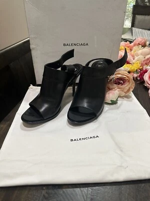 Tacones Balenciaga talla 39 negros Foto 1 de 4