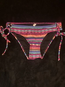Size M 10/12 Kids Swim Bottom - Picture 1 of 3