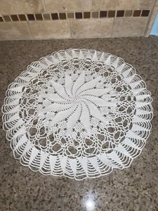 17" Vintage gehäkeltes rundes Deckchen Deckchen Hochzeit Tisch Wohnkultur #0732 - Bild 1 von 9