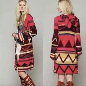 Cárdigan plumero Free People Lima azteca con capucha talla pequeña - Imagen 1 de 7