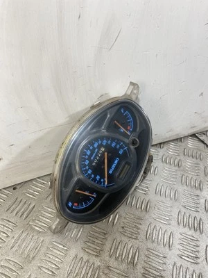 100118- Strumentazione Contachilometri  Suzuki Sixteen 125 / 150 dal 2007 al 201 - Immagine 1 di 3