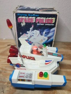 Vintage Kuang Mei Toys Space Police Flying Saucer Plastic Space Toy WORKING READ - Picture 1 of 14