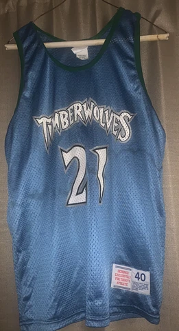 Kevin Garnett Minnesota Timberwolves Jersey Medium Youth Excellent Cover