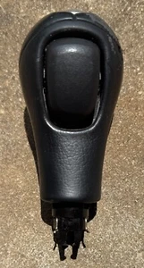 INFINITI G37 G35 SHIFT KNOB OEM Automatic BLACK SHIFTER KNOB 2007-2013 - Picture 1 of 4
