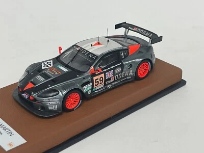 1/43 IXO Modelli Aston Martin DBR9 2007 24 Ore Di LeMans Auto #59 Pelle TN046 - Immagine 1 di 4