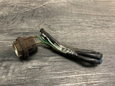 1990-1993 VFR750F Interceptor Honda OEM Señal de giro trasera derecha Cable Bombilla Enchufe Foto 1 de 4