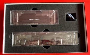 Proto 2000 HO 23342 UP 2-8-8-2 Steam Locomotive & Tender #3671 - Picture 1 of 4