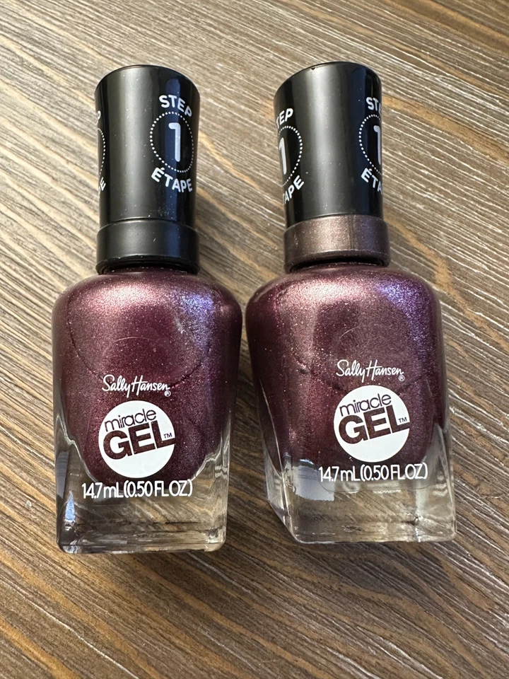 2 Esmalte de uñas en gel Sally Hansen Miracle #204 Adrenaline Crush - brillo violeta Foto 1 de 1