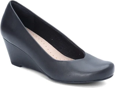 Clarks Collection Women's Black Flores Tulip Wedge Pumps Size 9.5W Black Leather - Image 1 of 4