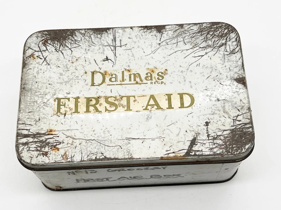 VINTAGE DALMAS FIRST AID TIN BOX EMPTY ADVERTISING - Image 1 of 4