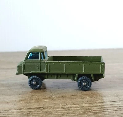 Husky Nº De Colección Land Rover militar de control delantero 21 diecast Foto 1 de 4