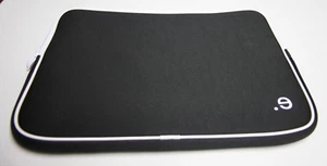 Neuf !!! Cover Pochette Etuis House Macbook Pro 17" La Protection noi et blanc - Photo 1/3