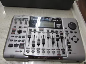 BOSS BR-900CD Digital Recording Workstation 8-Track Sequencer - Picture 1 of 7