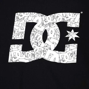 DC Shoes Graphic Logo T-Shirt Black White Sketch Fill Skateboard Tee Size M - Picture 1 of 5