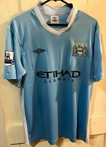 Manchester City FC 2011 12 KUN AGÜERO 16 shirt Retro Jersey 2012 Umbro L Oasis - Picture 1 of 18