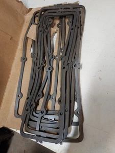 1960/68 NOS CHEVY CORVAIR VALVE COVER GASKETS X 10 4 HOLE 6 HOLE MONZA 6 CYL - Picture 1 of 4