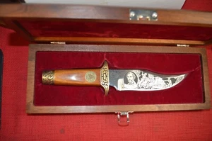 SAM COLT BOWIE KNIFE MASTER ENGRAVED AURUUM ETCHED - Picture 1 of 13