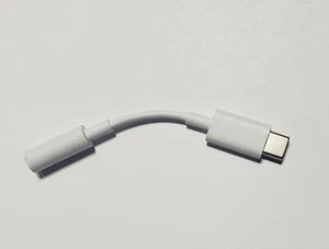 Adaptateur jack casque original Apple USB-C 3,5 mm inutilisé en vrac - MU7E2AM/A - Photo 1 sur 10