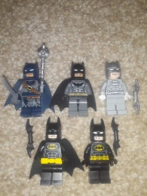 5x Lego PIRATE BATMAN Copper belt White Batman Super Hero Minifigure SH265 Cape - Image 1 of 3