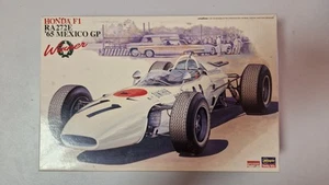 Hasegawa Honda F1 RA272E 1965 Mexico GP Bausatz 1:24 - Bild 1 von 2