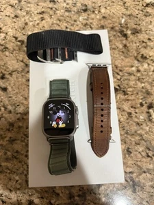 Apple Watch Ultra 49mm Titanium Case With Extra Bands - Zdjęcie 1 z 4