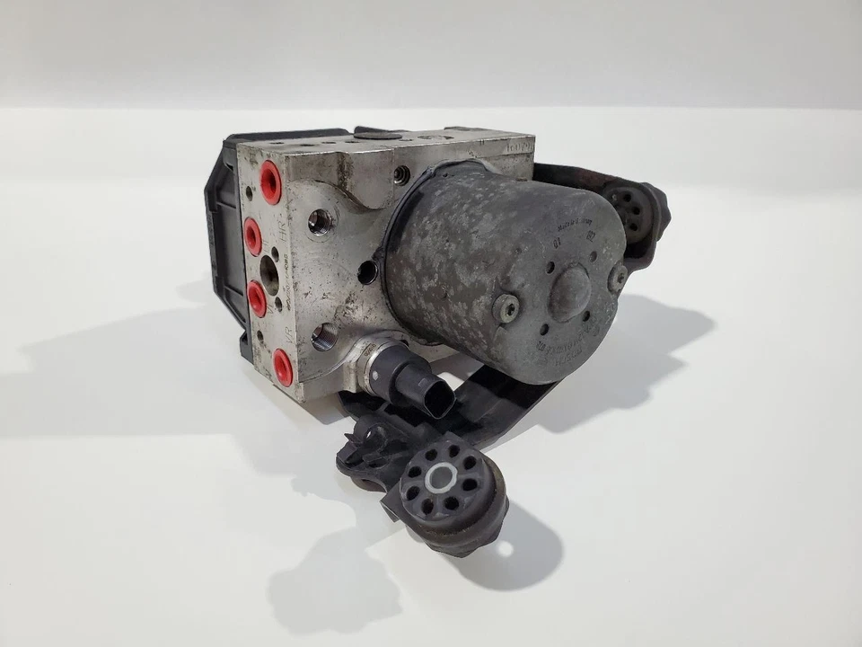 2002 2003 BMW X5 OEM ABS Anti Lock Brake 0265950067 - Image 1 of 4