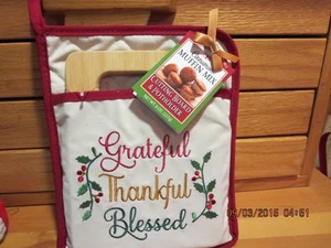 MUFFIN MIX-CUTTING BOARD- EMBROIDERED POTHOLDER---#R12A-7 - Picture 1 of 24