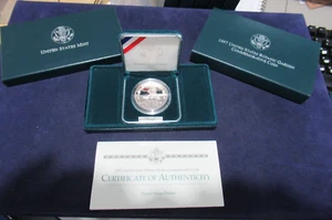 1997-P Botanic Garden Proof Silver Dollar Commemorative Coin, with Box & COA - Picture 1 of 5