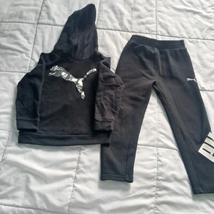 Kids Puma Hoodie/Sweat Pants Black/ White Outfit Size 5 Unisex  - Picture 1 of 6