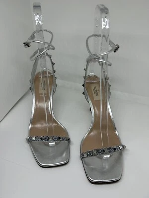 Sandalia Mujer Valentino Garavani Tacón Talla 40 en Plata Foto 1 de 4